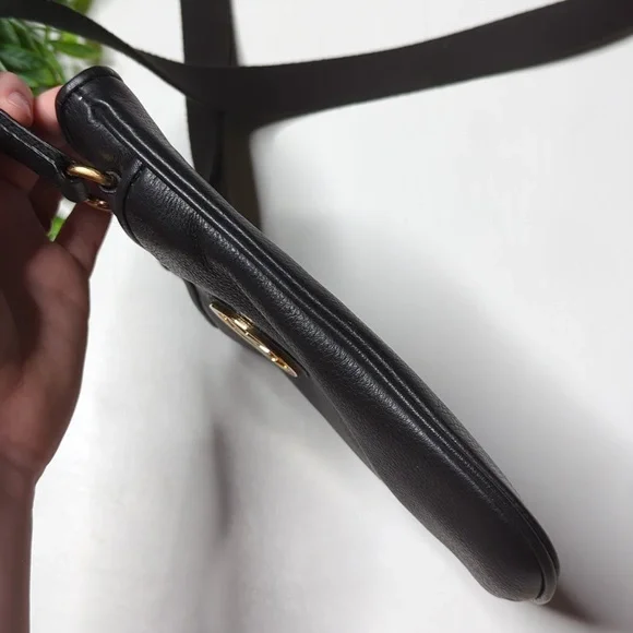 Michael Michael Kors Fulton pebbled leather black crossbody - Picture 7 of 14